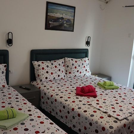 Apartments Baja Ulcinj Esterno foto