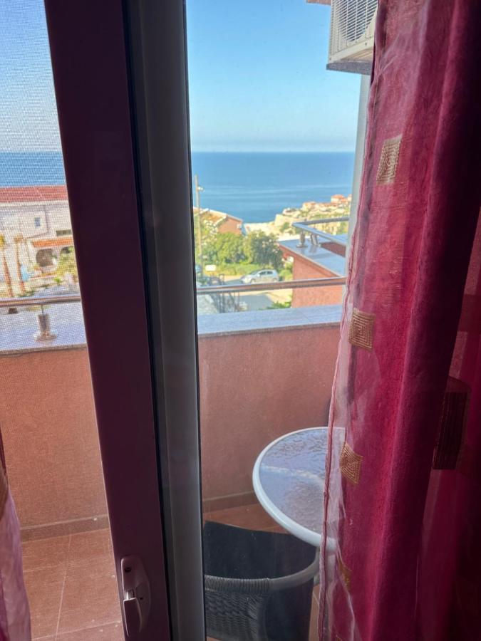 Apartments Baja Ulcinj Esterno foto